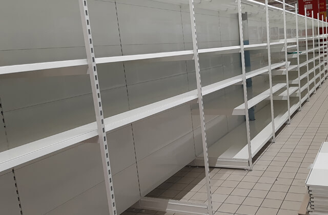 Montaż mebli sklepowych Carrefour