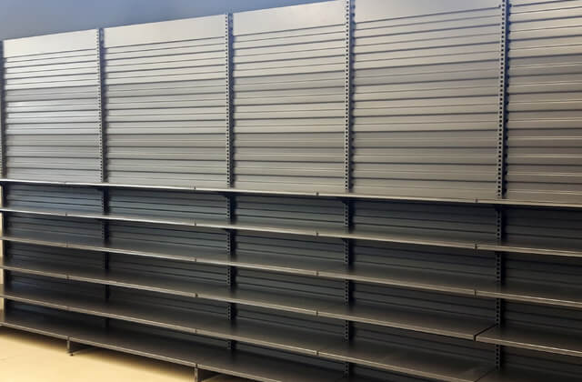 Montaż mebli sklepowych Carrefour