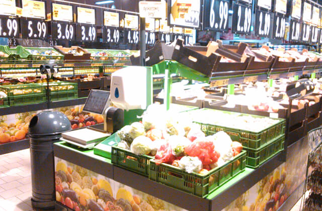 Montaż mebli sklepowych Kaufland