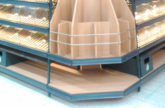 Montaż mebli sklepowych Kaufland
